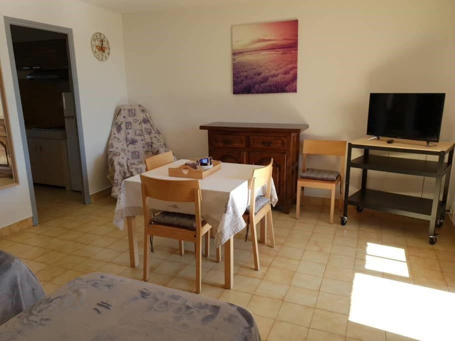 Residence Lou Cigaloun - Ana Location Греу-ле-Бэн Экстерьер фото